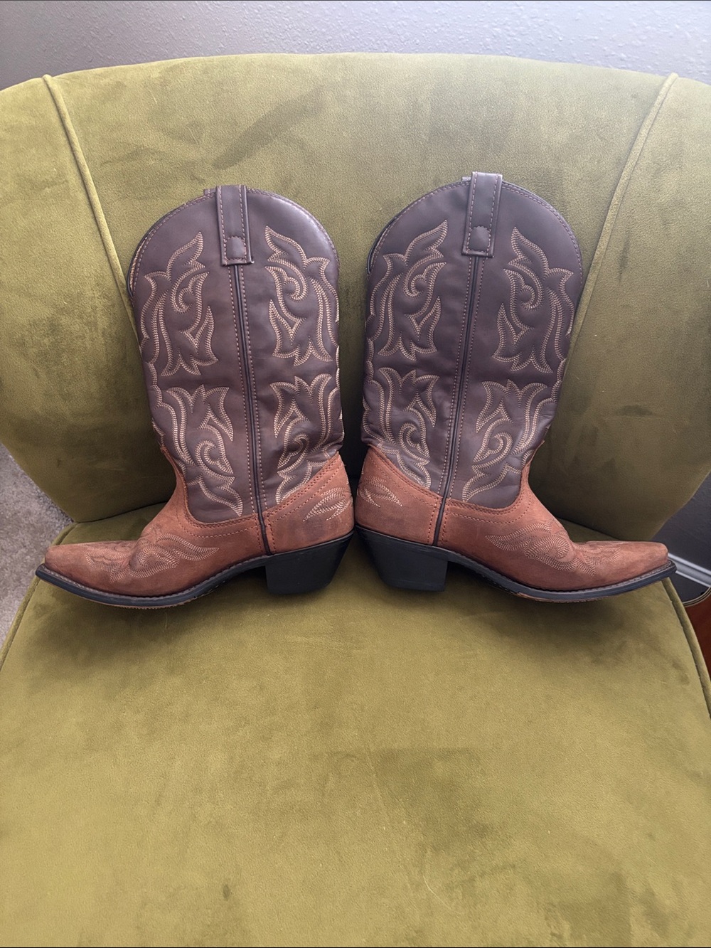 Woman’s Brown Two-Tone Western Cowboy Boots LAREDO …